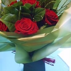 My Amour Luxury 6 Red Roses